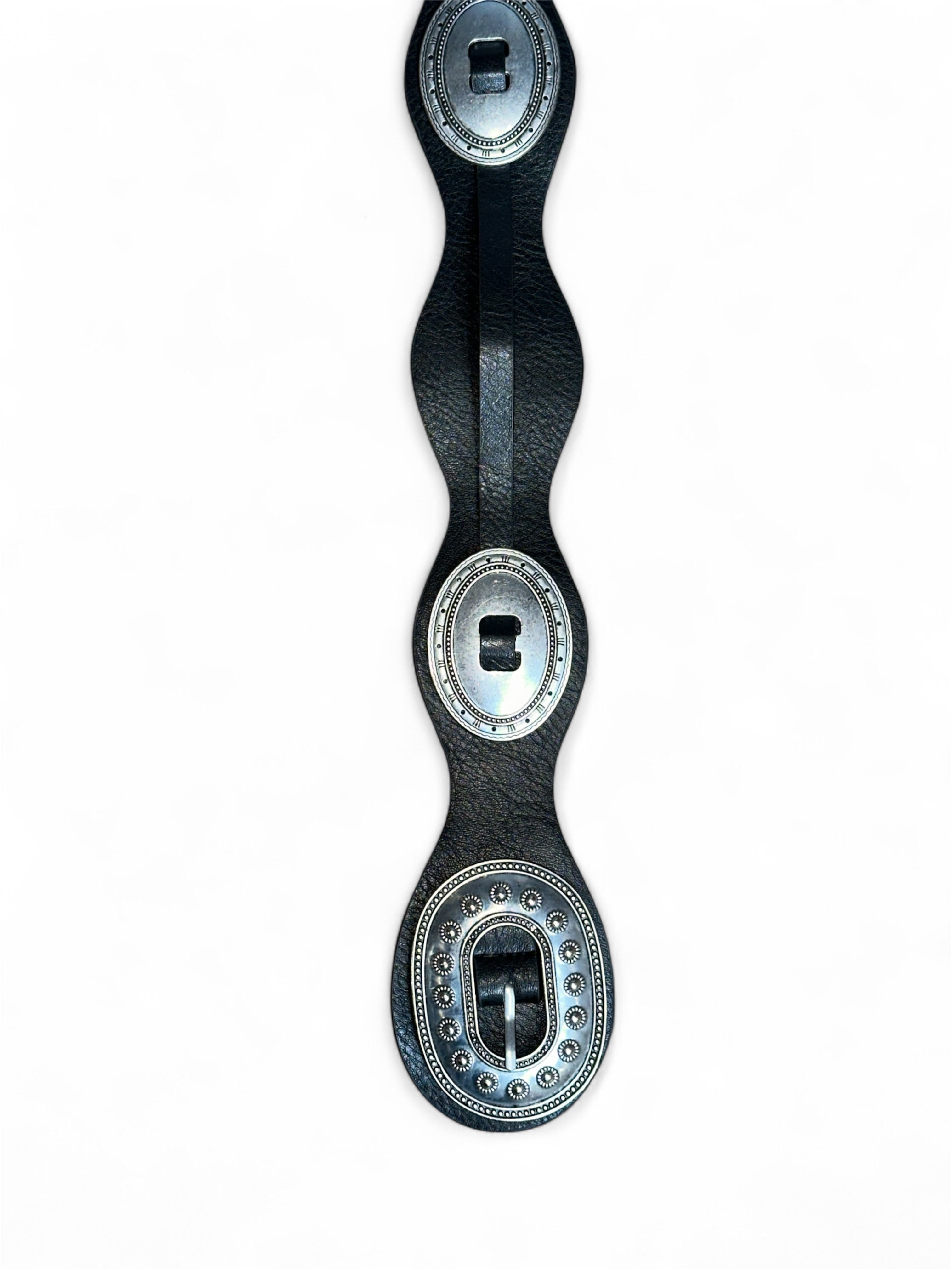BELT WITH OVAL APPLICATIONS