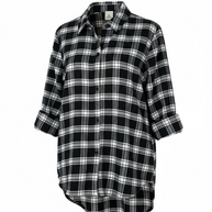 CAMISETA CON MARCO + PIN